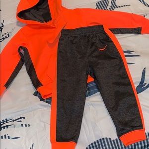 Nike sweatshirt and sweats boys size 24M